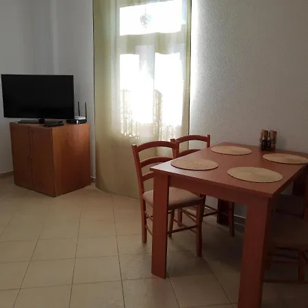 Privat Dano Apartman Lipótszentmiklós